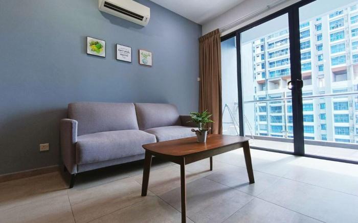 Atlantis 2BR Pool Seaview 8 Pax A22 - WiFi /TV Box