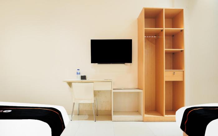 Townhouse Oak Palembang near Palembang Golf Club formerly KR Hotel
