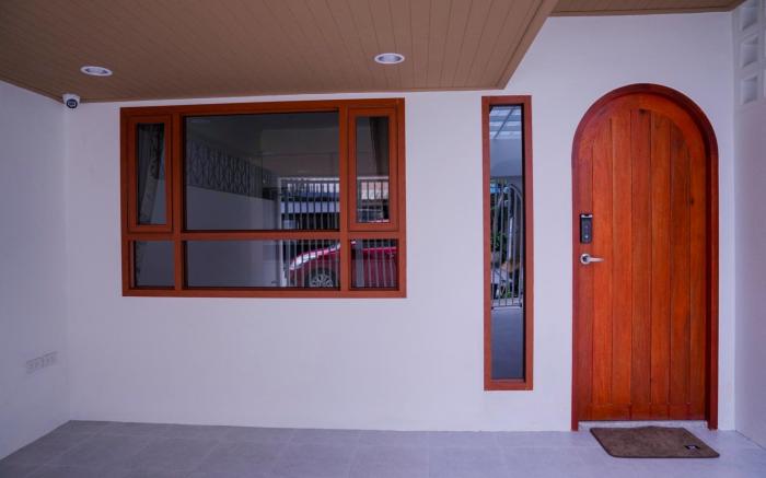 Be House
