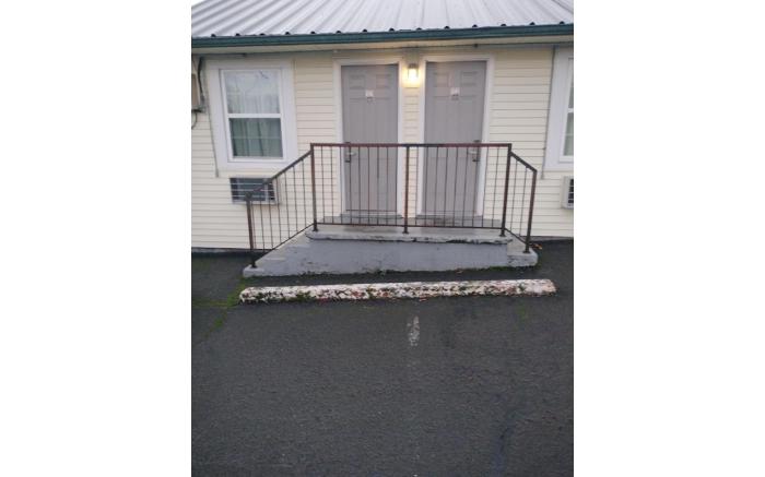 Budget Lodge by OYO Portland West
