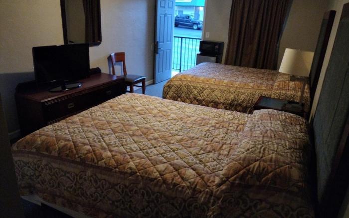 Budget Lodge by OYO Portland West