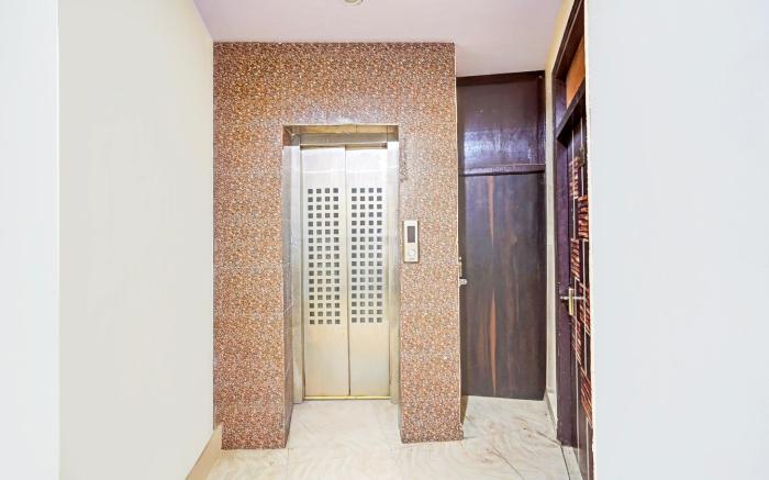 Super Hotel O Charbagh formerly Khalsa Inn