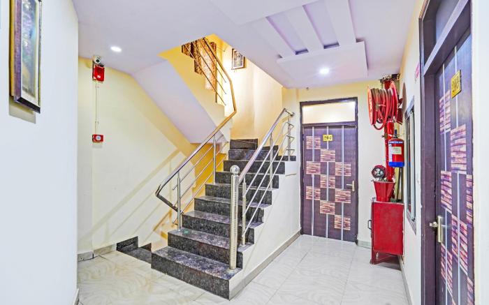 Super Hotel O Charbagh formerly Khalsa Inn