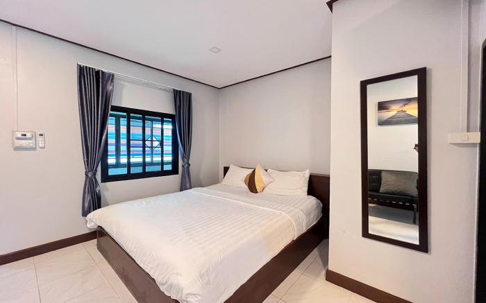 Lan Bua Resort