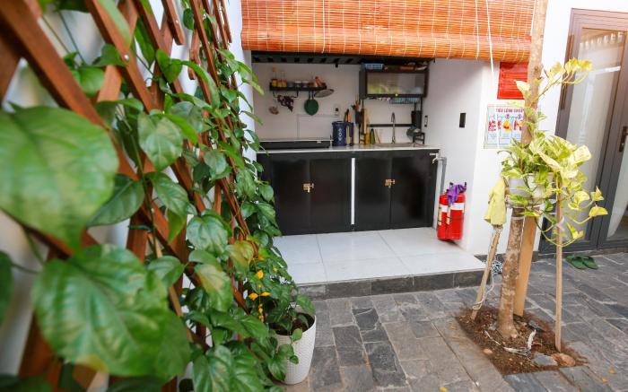 Trăng Non Homestay