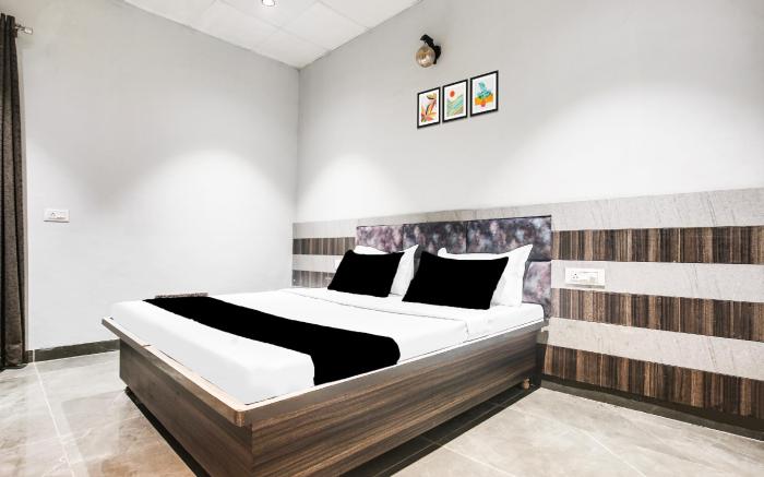 OYO 831554 Ravi Hotel & Banquet