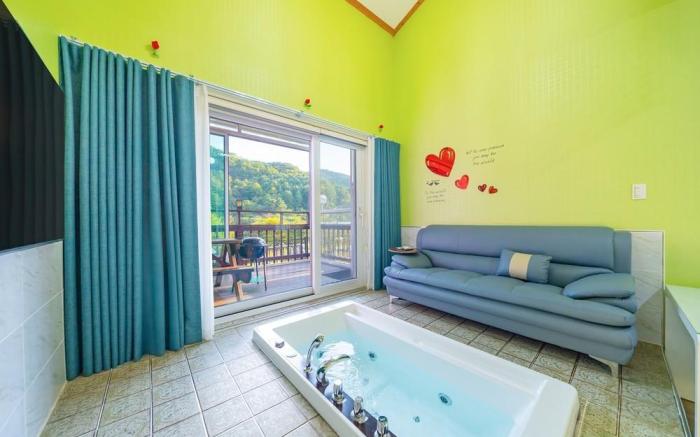 Gapyeong Purple Scent Spa Pension
