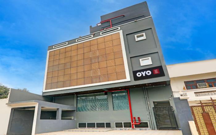 Super Hotel O Golden Tulip€™z