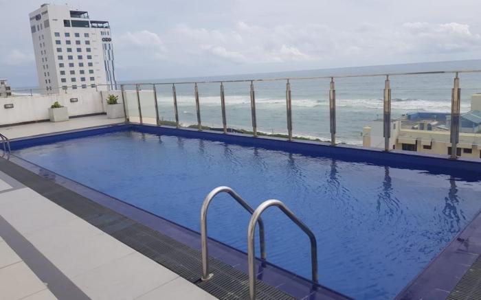 JOY HOLIDAY INN (PVT) LTD