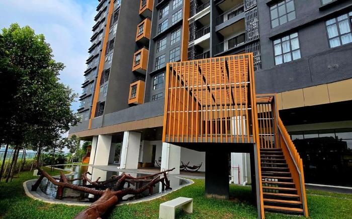 Holiday Home @  Damansara PJ 3BR 2Car Park