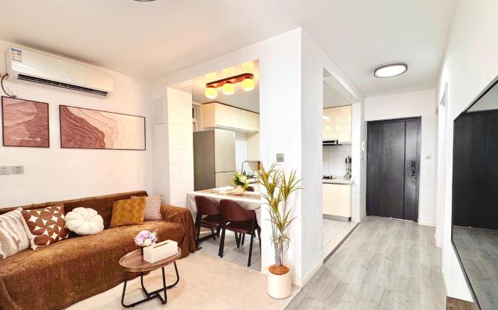 CityHome-3BRs, 1Baths,Jing'an Temple, Changshou Rd