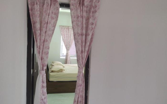 #12: A Cozy, Stylish & Spacious1BH @Bhoomimansion