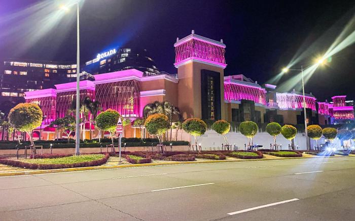 Luxury 2BR Corner near Solaire & Okada II Sunset 