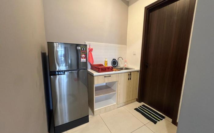K Avenue 2br Family Room Near KK Airport CITY VIEW