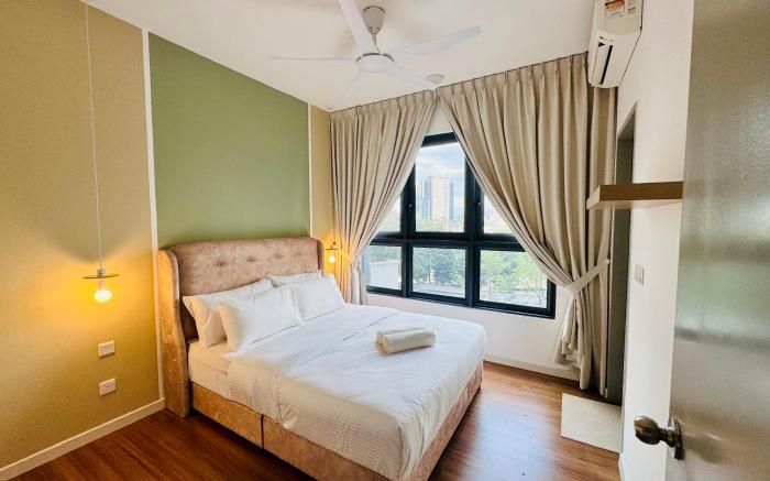 Four-Bedroom Suite at KualaLumpur - Suhad Suits@KL