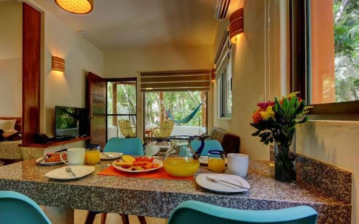 Riviera Maya Suites