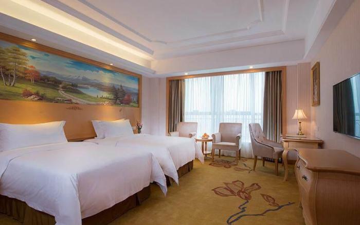 Vienna Internationnal Hotel NanchangHonggutan Xuefu Avenue