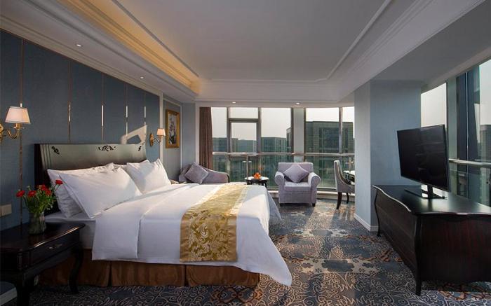 Vienna International Hotel Hangzhou Jiubao passenger transport center