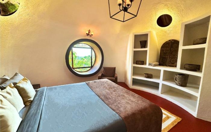 Dome villas by Jade - Red dome 