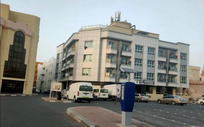 Partition Room In Al Seef Near Burjuman Metro