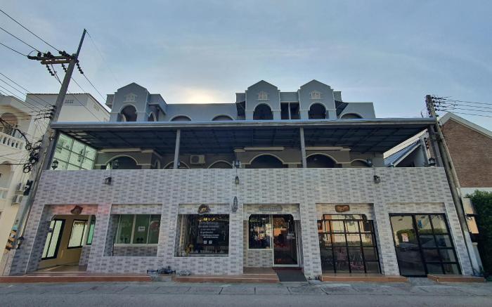 SEA HOUSE BANGSAEN