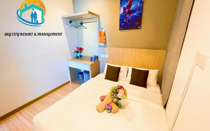 The Waze 8Pax 2010 By Sky City Resort & Management
