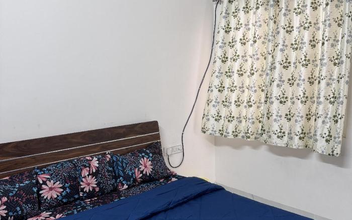 Skyline Abode - 2BHK Family Stay