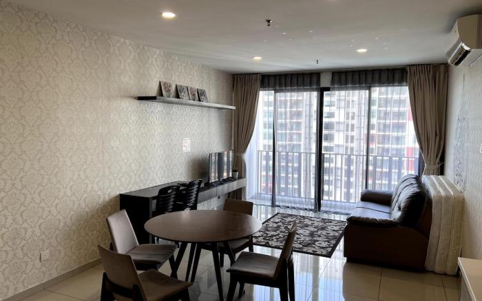 iCity 2 Bedroom Near Themepark & Mall FREE PARKING