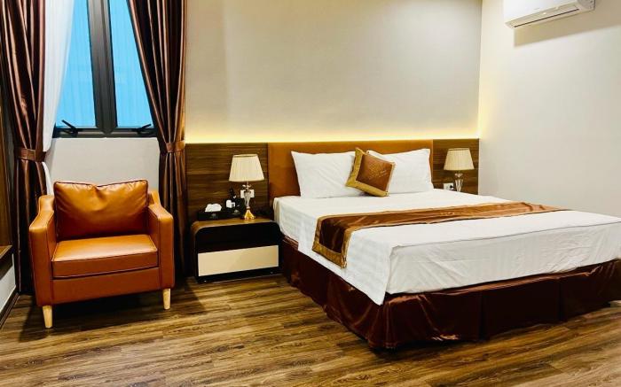 LuxTel Hotel Tay Ho