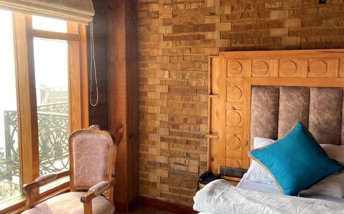 IOI Aztec Lodge: Luxe Escape