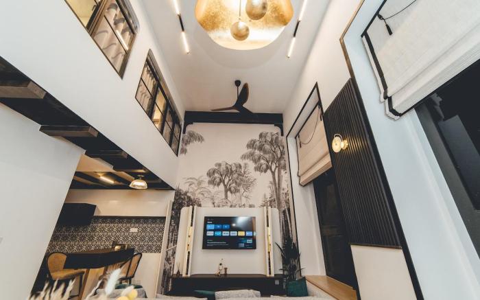 Grid 5pax Modern Nanyang Loft Medini Legoland