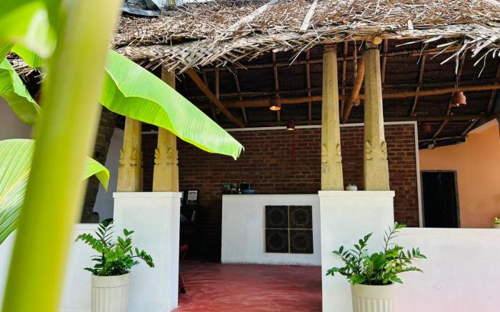 Santa Maria - An Airport Boutique by the Sea