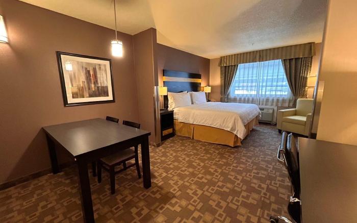 Hotel Dawson Creek, SureStay Collection By Best Western