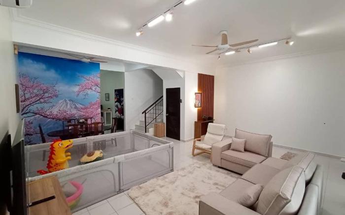 Modern Futuristic House 10Pax@NearIconCity
