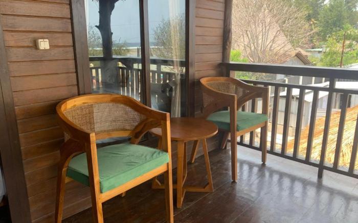 Q'Pelagos Sunset Bungalow