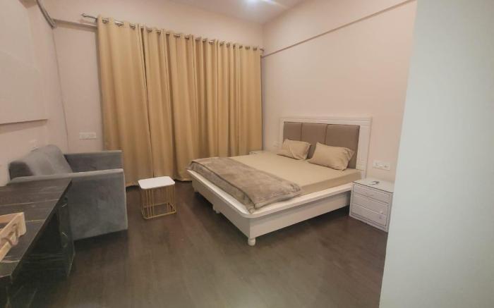 LOVE LIFE SUITES : PERFECT LOCATION
