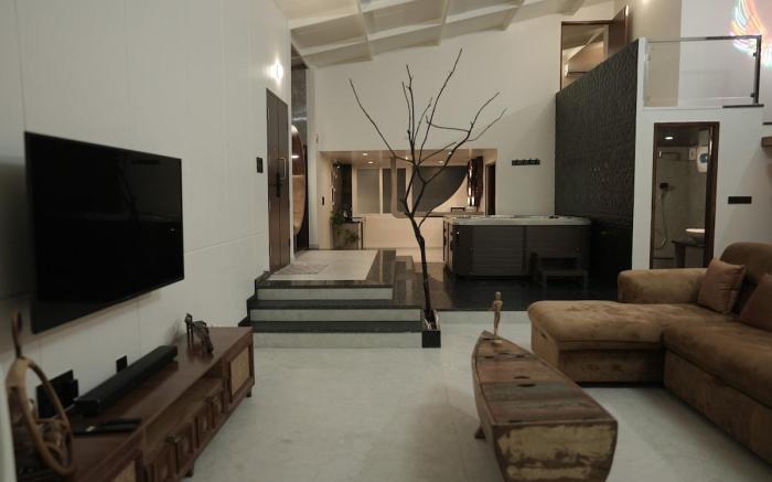 Elysia : A Luxury Penthouse