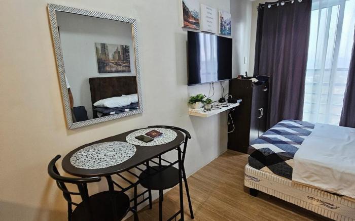 The Loop 2203 - Goff's Place