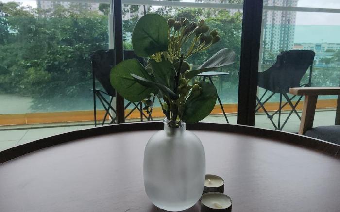 23 - Greenery Lake View Suite @ Mount Austin, JB