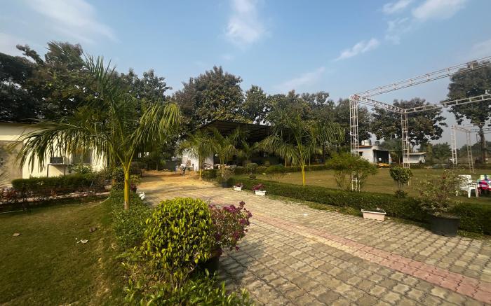 Imperial Teak Resort