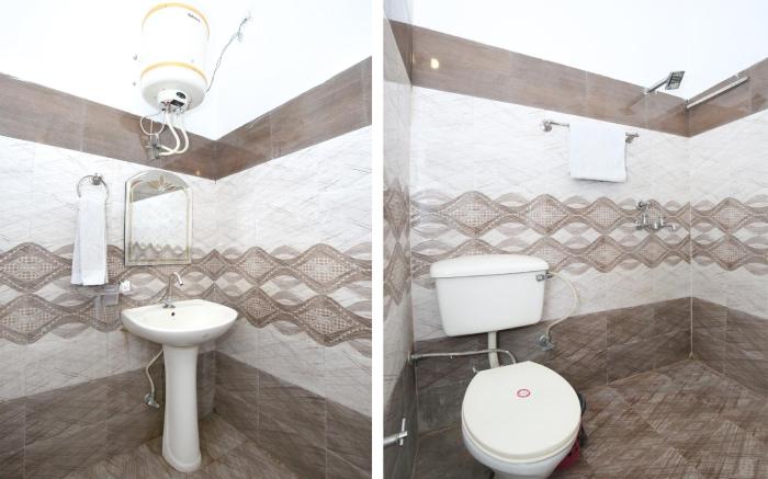 OYO 6370 Hotel Golden Woods