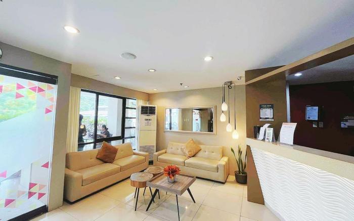 Travelbee Business Inn