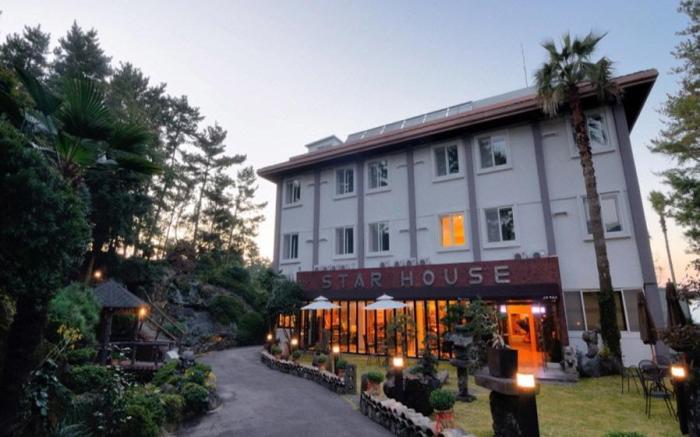 Jeju Star House