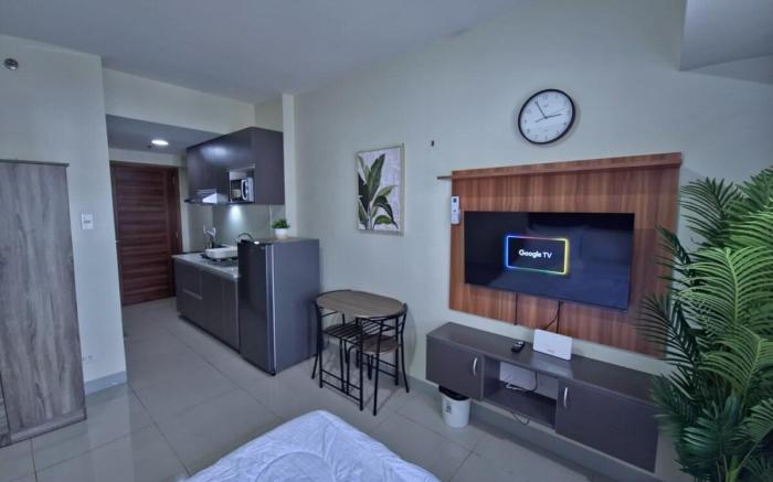 Cozy Abode at Horizons 101 Condo