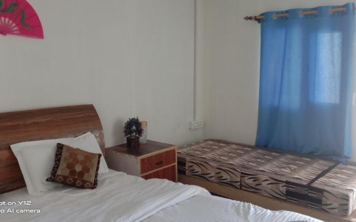 Namtso Wooden Cottage