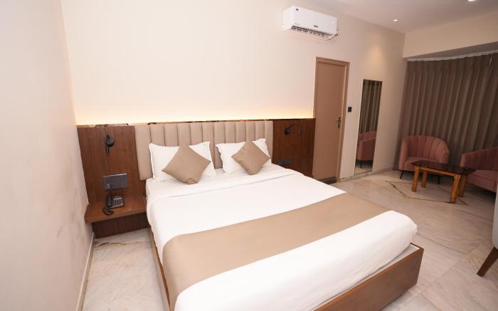 VAISHNAVI RESIDENCY