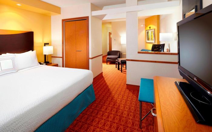 Fairfield Inn & Suites Pittsburgh Neville Island