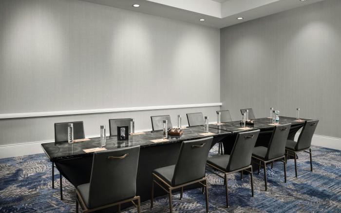 Renaissance Portsmouth-Norfolk Waterfront Hotel