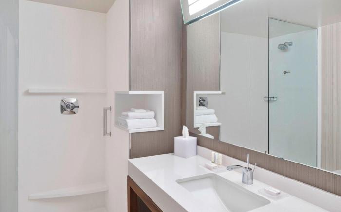 Courtyard by Marriott Albany Troy/Waterfront