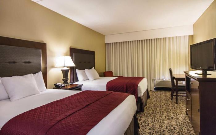 Grand Oaks Hotel